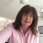 House Sitter - - Excellent References