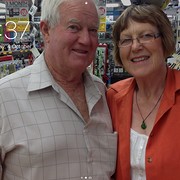 House Sitter - chev 400 pistons