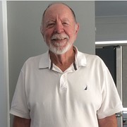 House Sitter - Graham Whiteman