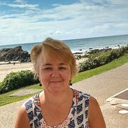 House Sitter - Friendly, Caring & Clean.