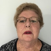 House Sitter - Lynne - honest, reliable, animal lover