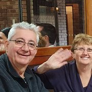 House Sitter - Mature Couple OFF 2 C OZ 