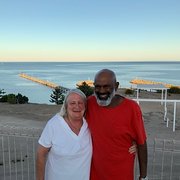 House Sitter - Christine Kearns 