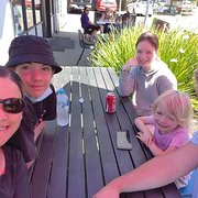 House Sitter - Down to earth animal loving family