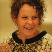 House Sitter - Louise