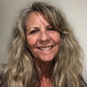 House Sitter - Debbie