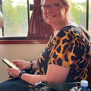 House Sitter - Buttercup