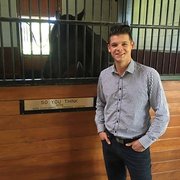 House Sitter - Reliable, efficient and of good characte