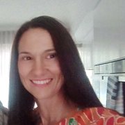 House Sitter - Debbie-experienced house and pesitter 