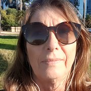 House Sitter - Retired Accountant looking for change