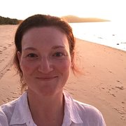 House Sitter - Caring and animal loving nurse in Hobart