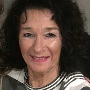 House Sitter - Helen