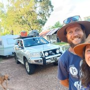 House Sitter - MJ's Be Trippin 