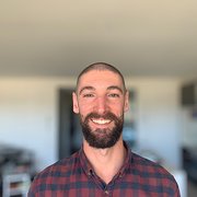 House Sitter - Caretaking your home and furry friends