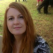 House Sitter - Robyn - Pet and house-sitting  