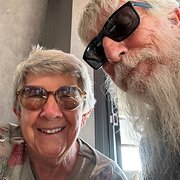 House Sitter - Wandering Pembers