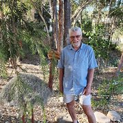 House Sitter - Mike and Vicky