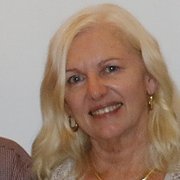 House Sitter - Caring and capable