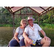 House Sitter - Fit & active, retired Kiwi couple. 