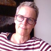 House Sitter - I would love to mind your pet & place! 