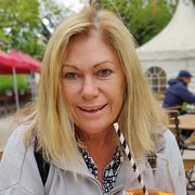 House Sitter - Mature responsible couple loves animals