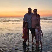 House Sitter - Fiveinavan