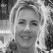 House Sitter - Responsible & mature nurse