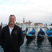 House Sitter - Expereinced full-time Aussie housesitter