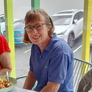 House Sitter - Jenni