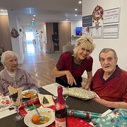 House Sitter - Gentle, focused and experienced sitter 