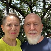 House Sitter - Responsible Senior Couple