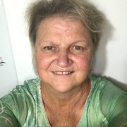 House Sitter - Animal lover who enjoys gardening.