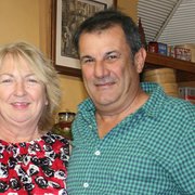 House Sitter - Caring and Trusting Housesitters