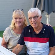 House Sitter - Peter and Suzi