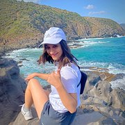 House Sitter - Britt