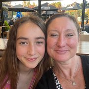 House Sitter - Animal loving, house proud quiet duo