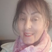 House Sitter - Linda