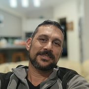 House Sitter - Reliable Pet Lover