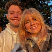 House Sitter - Young responsible, animal-loving couple!