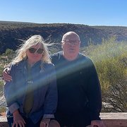 House Sitter - 5⭐️love of your pets and home