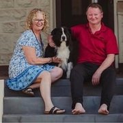 House Sitter - Retired couple from country SA