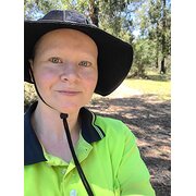 House Sitter - Animal Lover and Former Gardener