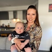 House Sitter - Reliable, loving and caring pet-sitter