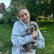 House Sitter - Matt & Mikaela