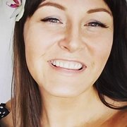 House Sitter - Houseproud and Quiet Living.