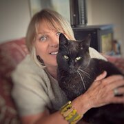 House Sitter - Happy pets, happy minds