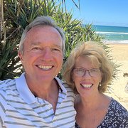 House Sitter - Giving Your Pets Love & Care