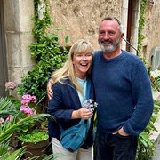 House Sitter - Matured age couple who love pets!