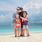 House Sitter - The Hoogins Family