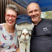 House Sitter - Animal-loving, work-from-home couple.